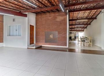 Casa · 210m² · 3 Quartos · 3 Vagas · Casa em Jardim Gurilândia, Taubaté/SP de 210m² 3 quartos à venda por R$ 590.000,00