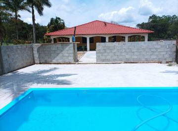 Foto 01 · Chácara à venda em Pouso Alegre-MG, Área Rural: 2 quartos, 2 salas, 2 banheiros, 3 vagas, 100m². Imp