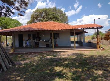 Foto 01 · Chácara à venda em Barra Bonita-SP, Zona Rural: 2 quartos, 2 salas, 1 banheiro, 3 vagas de garagem, 