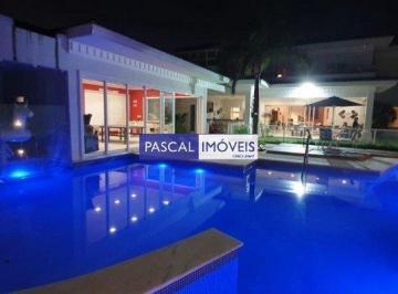 Casa · 700m² · 4 Quartos · 6 Vagas · Casa em Praia do Pernambuco 4 Suítes 6 Vagas