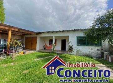 Casa de 2 quartos, Imbé · C237 - Excelente residência em ótima localização em Imbé