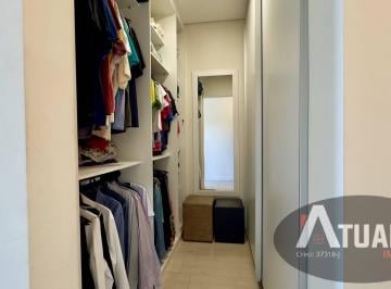 Casa · 510m² · 3 Quartos · 5 Vagas · Casa 3 dorm., um suíte em Atibaia Condomínio fechado ótima localização