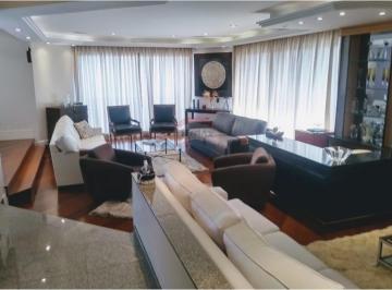 Apartamento · 272m² · 4 Quartos · 4 Vagas · Apartamento para alugar 4 dormitórios 1 por andar próximo ao metrô Santa Cruz