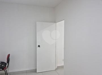 Comercial · 35m² · Salas à venda em Vila gustavo - SP