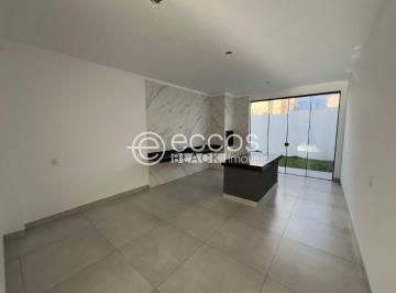 Casa · 100m² · 3 Quartos · 2 Vagas · Casa à venda, 3 quartos, 1 suíte, 2 vagas, Novo Mundo - Uberlândia/MG