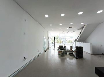 Comercial · 150m² · Loja para aluguel no Centro em São Vicente.