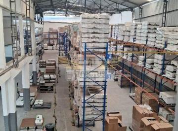 Comercial · 2400m² · Galpão Comercial/Industrial em Zoneamento Industrial (Zup 1) para Alugar, 2.400m² - Campestre, Santo