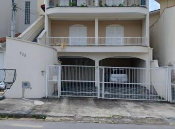 Apartamento · 126m² · 2 Quartos · 1 Vaga · Excelente apartamento de 126m² á venda no Jardim Vitória em Poços de Caldas MG.