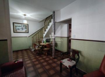 Casa · 187m² · 4 Quartos · 2 Vagas · Sobrado  frontal na região da Vila Granada - Penha