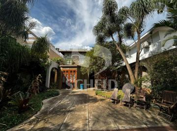 Comercial · 260m² · Casa Ampla para Locação Comercial - 4 Dormitórios - 2 Suítes - 5 Banheiros - 3 Salas
