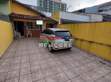 Casa · 80m² · 1 Quarto · 2 Vagas · Casa em  Rua Brasília Teixeira Seckler - Centro - Mongaguá/SP