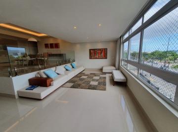Sala Estar · APARTAMENTO DOS MAIS ELEGANTES DE SANTOS, REFORMADO, FRENTE PARA O MAR