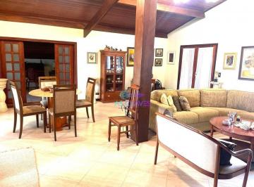 f586266e2d9a2db495f94837e3902035cdc8e63a · Casa no Cond. São Joaquim em Vinhedo SP - Área do Terreno: 1.300m² Área Construida: 416m² R$ 2.980.