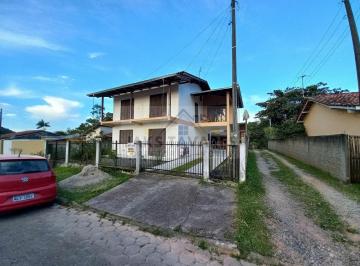 Casa · 3 Quartos · 2 Vagas · Sobrado à venda no bairro Acaraí - São Francisco do Sul/SC
