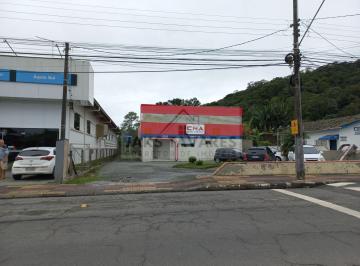 Casa · 300m² · 4 Quartos · 3 Vagas · Casa Padrão / Ponto Comercial