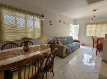Casa · 160m² · 3 Quartos · 3 Vagas · Casa mobiliada com 3 quartos e 3 vagas na Meia Praia Itapema