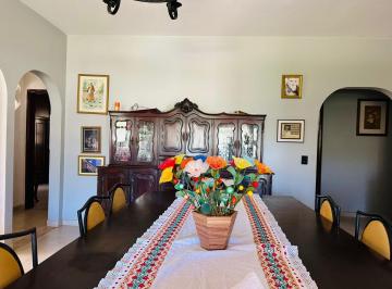 Casa de 5 quartos, Brasília · Casa, 05 quartos, Park Way, Aceita Permuta e financiamento