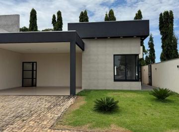 Casa · 105m² · 2 Quartos · 2 Vagas · Casa com 2 dormitórios à venda no Condomínio Costa Leste em Três Lagoas - MS | Conforto e versatilid