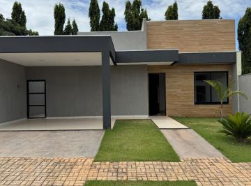 Casa · 121m² · 3 Quartos · 2 Vagas · Casa - Condomínio Costa Leste - Três Lagoas / MS