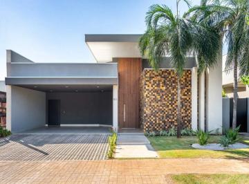 Casa · 232m² · 3 Quartos · Casa com 3 suítes à venda no Condomínio Portal das Águas em Três Lagoas - MS | Conforto e elegância