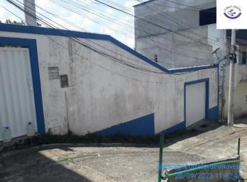 Foto 01 · Casa com terreno amplo medindo 300 m² para construção e investimento na Cajazeiras X, escriturado a 