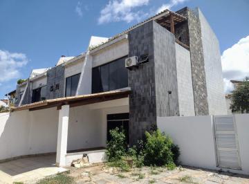 Casa de 3 quartos, Salvador · Casa Triplex com Excelente Localização a 600m da Praia do Farol de Itapuã