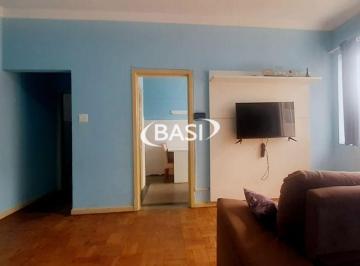 Apartamento · 78m² · 2 Quartos · Apartamento com 2 quartos e dependencia de empregada no Centro de Curitiba - Ideal para investidores