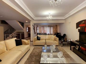 Casa · 448m² · 5 Quartos · 4 Vagas · Magnífico Sobrado à Venda no Parque dos Príncipes 448m² 5 suítes 4 vagas