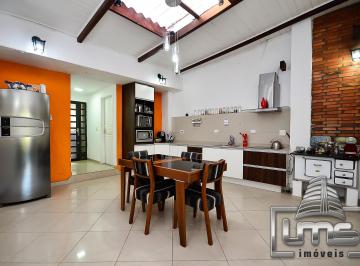 Casa de 3 quartos, Curitiba · Casa à venda no Bacacheri com 3 quartos