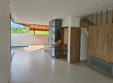 Casa · 135m² · 3 Quartos · Viva o sonho em Ilhabela: Casa de condomínio exclusiva no Piúva.