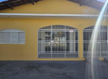 Casa de 4 quartos, Barreiras · ALUGA-SE CASA ESPAÇOSA DE 4 QUARTOS (RESIDENCIAL OU COMERCIAL) NA SANDRA REGINA