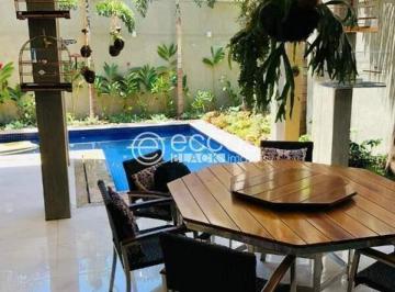 Casa · 260m² · 3 Quartos · 4 Vagas · Casa em condomínio à venda, 3 quartos, 3 suítes, 4 vagas, Recreio dos Bandeirantes - UBERABA/MG