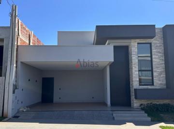 Casa · 174m² · 3 Quartos · 2 Vagas · Casa à venda no Residencial Samambaia, São Carlos | 174m²