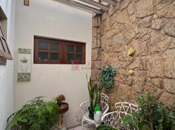 Casa · 378m² · 4 Quartos · 4 Vagas · SOBRADO À VENDA NO BAIRRO CIDADE NOVA - JUNDIAÍ/SP