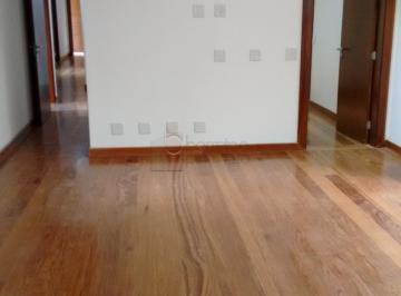 Casa · 915m² · 5 Quartos · 5 Vagas · Magnífica residência em condomínio fechado, localizada na cidade de Jundiaí, a 40 minutos de São Pau