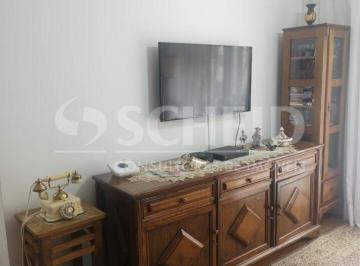 Apartamento · 74m² · 3 Quartos · 1 Vaga · Apartamento á Venda no Jardim Marajoara com 74m², 3 quartos, 1 vaga.