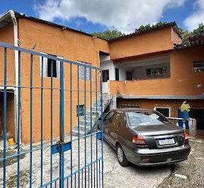 3306f651c311c79f39fa6e01f3a84a97118b26f0 · Casa com 5 dormitórios à venda, 240 m² por R$ 200.000,00 - Jardim Casa Grande - São Paulo/SP