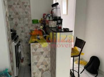 Apartamento · 35m² · 1 Quarto · Apartamento : / Residencial / Centro