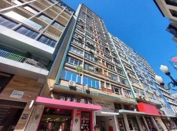be22902370aa39d8e1b166dc45f56d470ea8032e · Sala comercial com 33m² - À venda no Ed. Dias Velho.