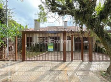 ae430629 · Casa, 4 dormitórios, 210 m², em Guarujá