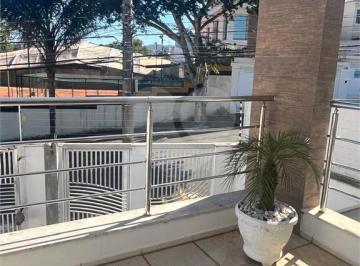 Casa de 4 quartos, São Paulo · Casa com 250 m² e 4 quartos à venda em Jardim Franca