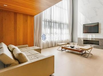 Casa de 4 quartos, Curitiba · Casa em condomínio a venda em Santa Felicidade · 425m² · 4 quartos · 4 vagas