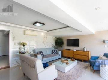 Casa · 281m² · 4 Quartos · 2 Vagas · Casa a venda no bairro Guarujá com 4 dormitórios, piscina e salão de festas