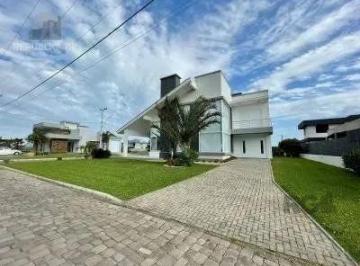 Casa · 247m² · 4 Quartos · 2 Vagas · Casa à venda - Em Atlântida Sul (Distrito)