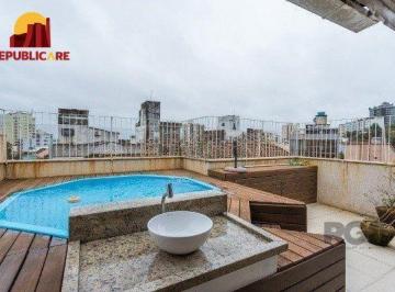 Apartamento · 153m² · 3 Quartos · 1 Vaga · Vende-se cobertura com 4 quartos (2 suítes), 154m² e 1 vaga – Moinhos de Vento