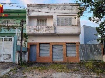 Casa · 215m² · 3 Quartos · 6 Vagas · Casa/Sobrado com apartamento e loja, estacionamento, a venda no Bairro Jardim I