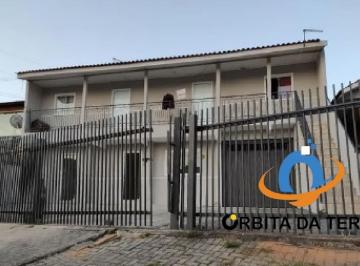 Foto 01 · 1 sobrado e 4 kitnets. Na parte de trás um sobrado grande, todo em porcelanato, forro de gesso e por