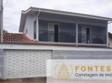 Foto 01 · Sobrado frente para Rua face norte, no Vila tesouro de fácil acesso a via Dutra e de ótima localizaç