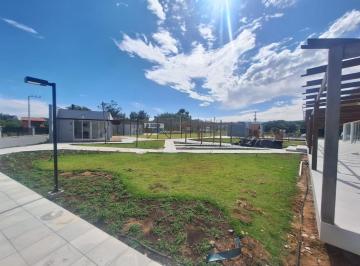 700630_ir8756J42OzDj5J_70063068014b4b44cc0.jpg · LOTE A VENDA NO CONDOMINIO YGARATA