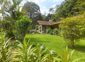 Foto 01 · Casa à venda em Teresópolis-RJ, Parque do Imbui: 3 quartos, 1 suíte, 3 banheiros, 3 vagas, 128m². Im